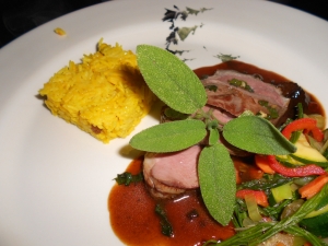 Ente mit eingelegten Pflaumen